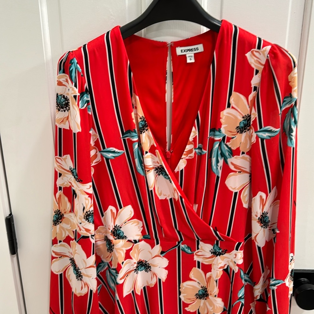 Express Floral Print Dress - Size Med